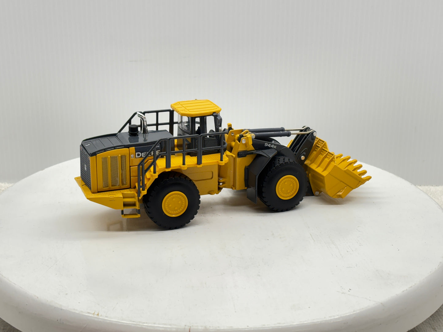 1/50 John Deere 944k