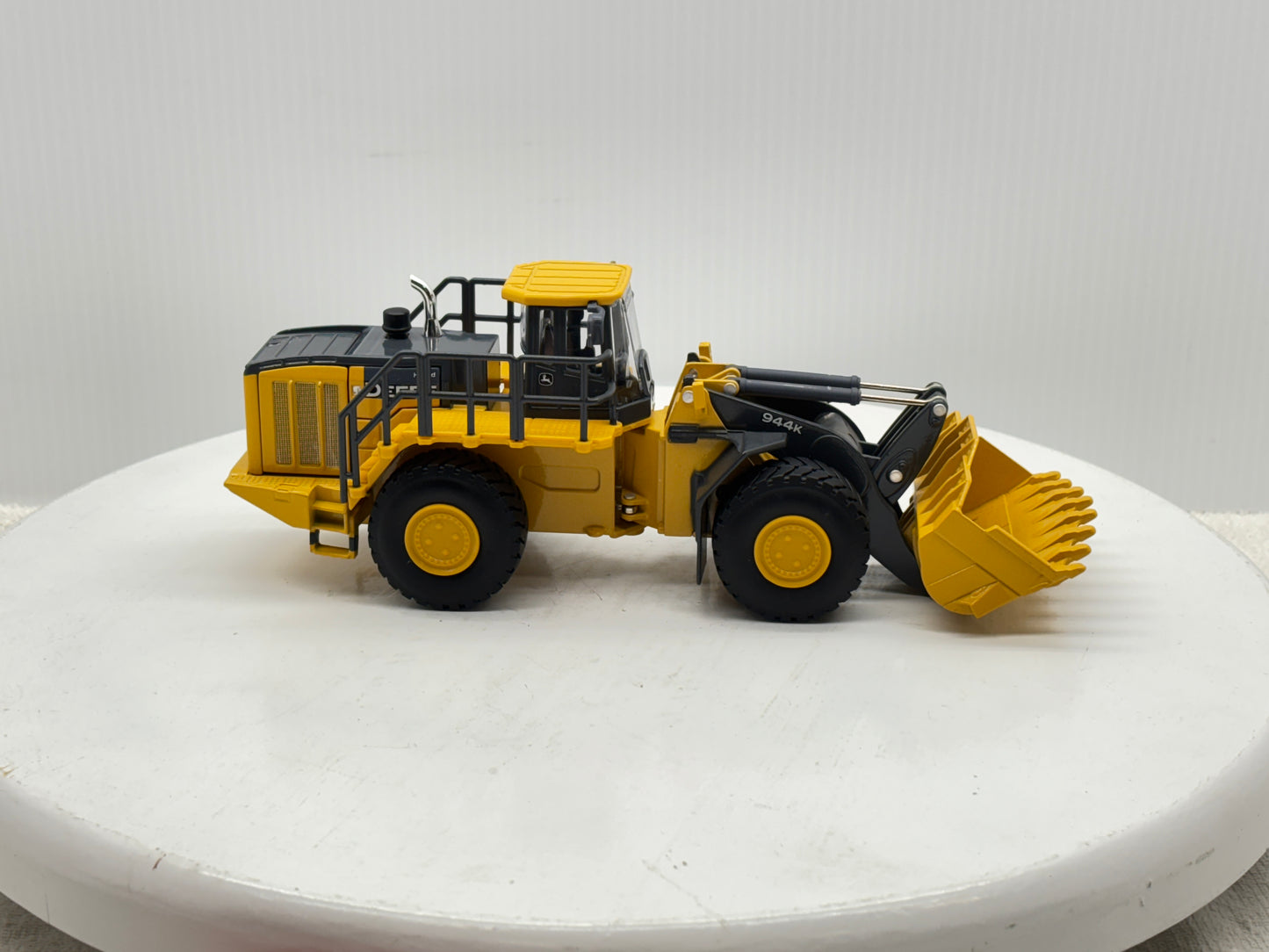 1/50 John Deere 944k