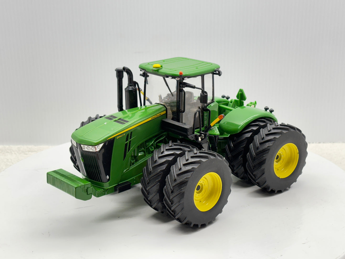 1/32 John Deere 9560R
