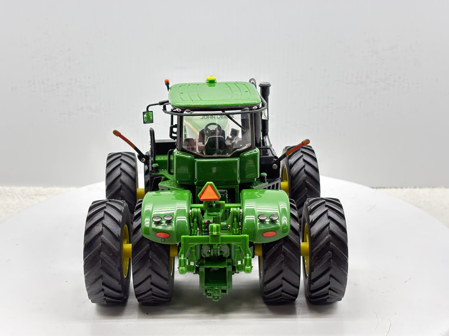 1/32 John Deere 9560R