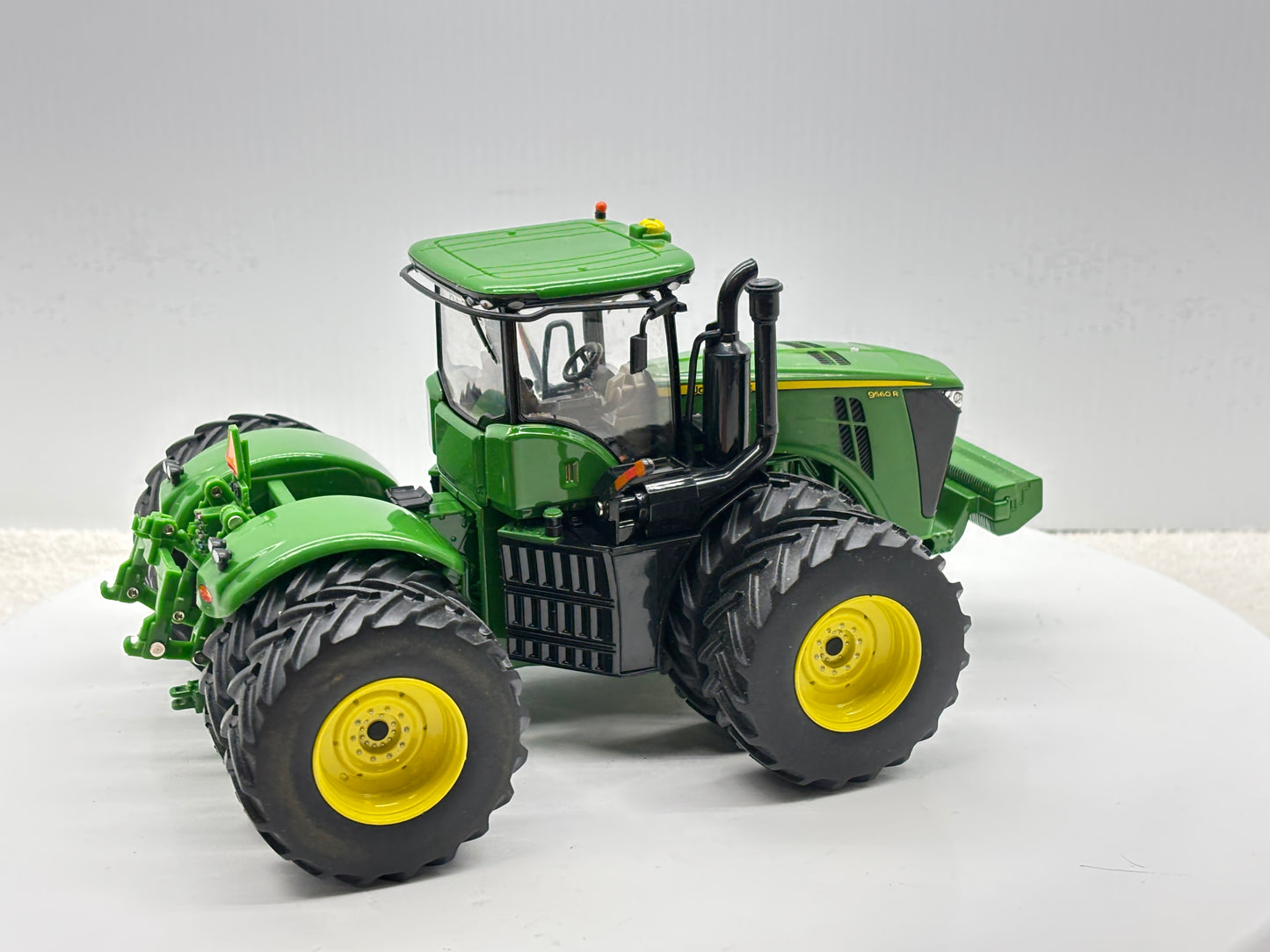 1/32 John Deere 9560R
