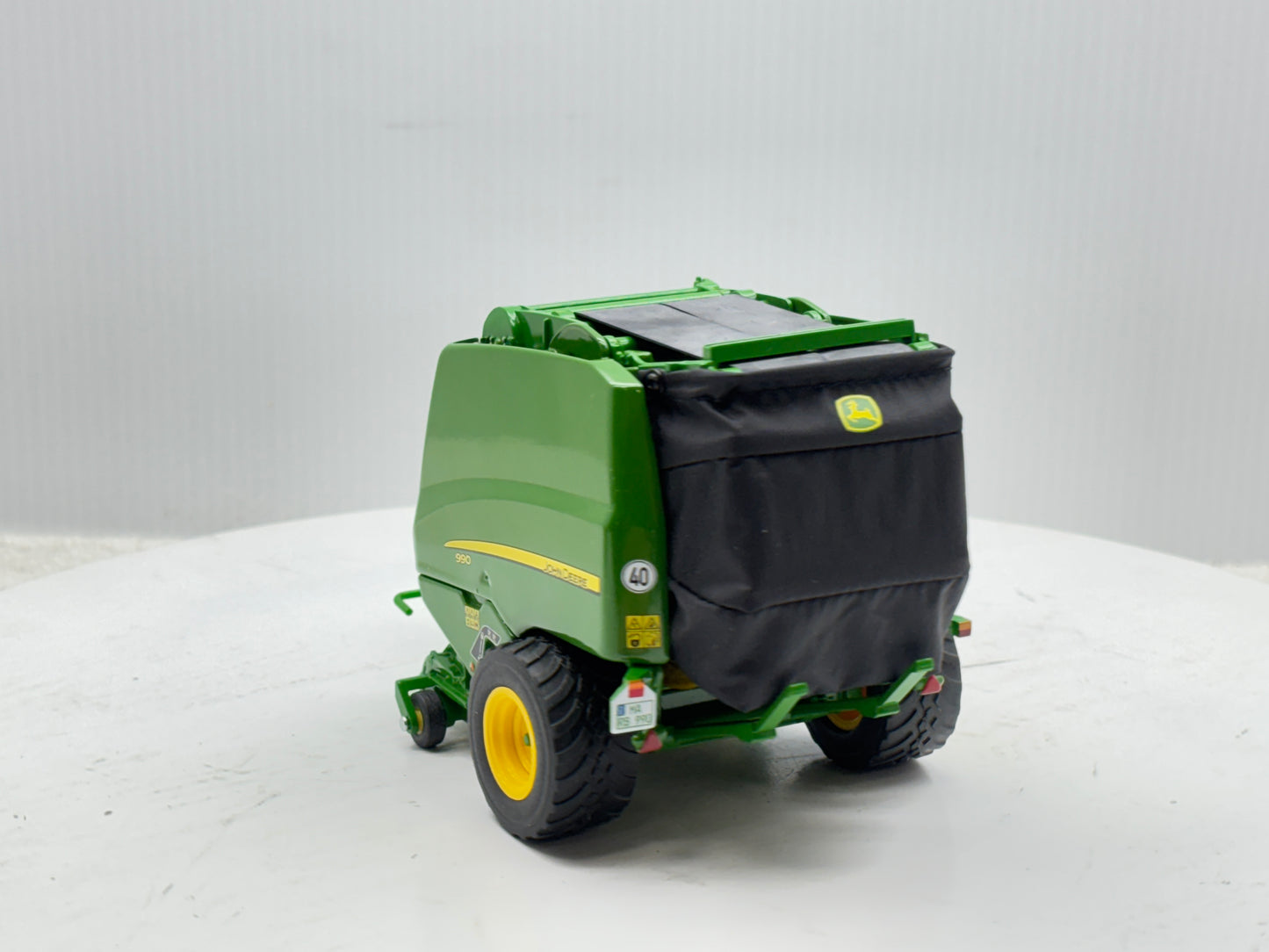 1/32 John Deere 990