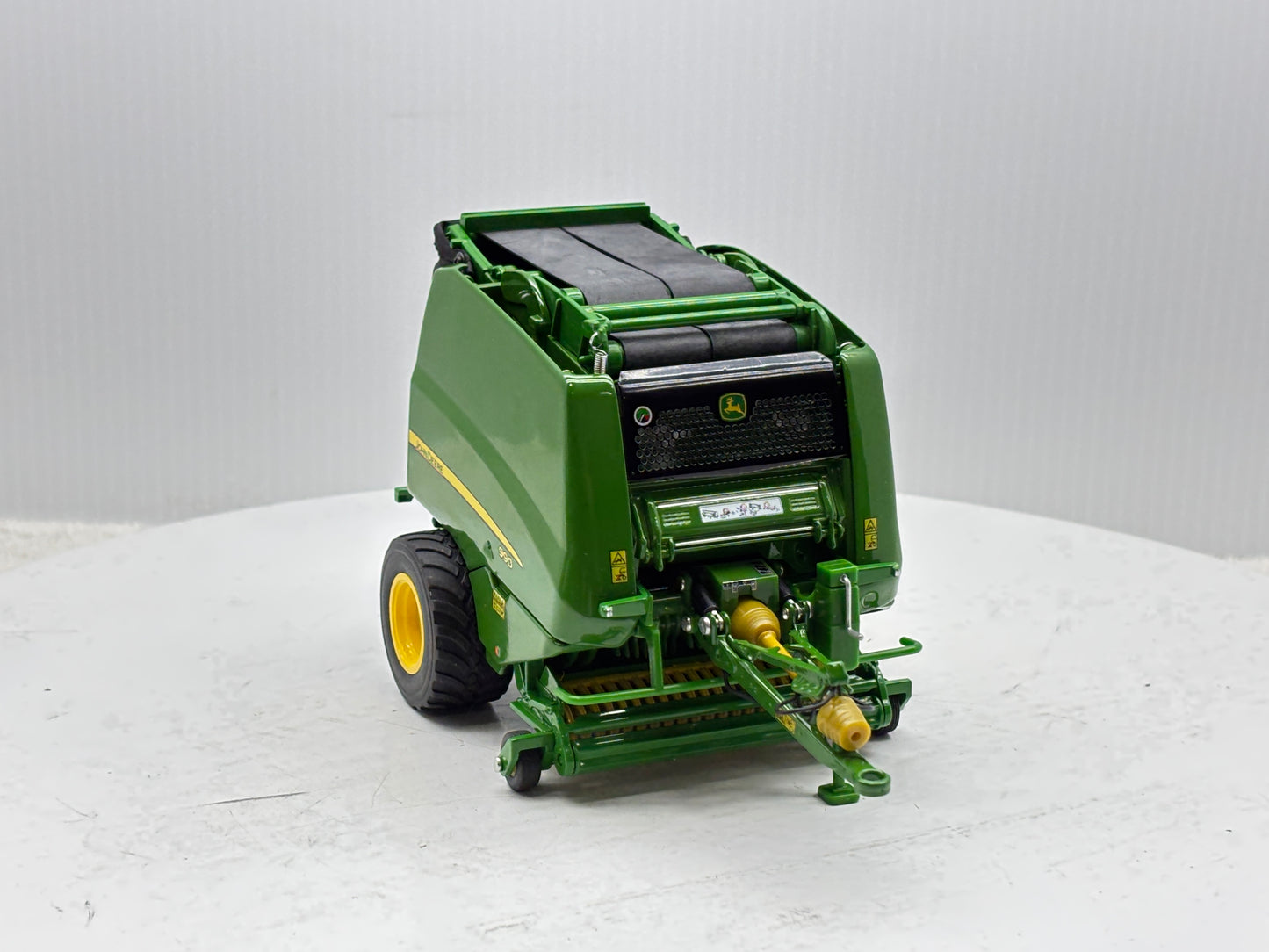 1/32 John Deere 990