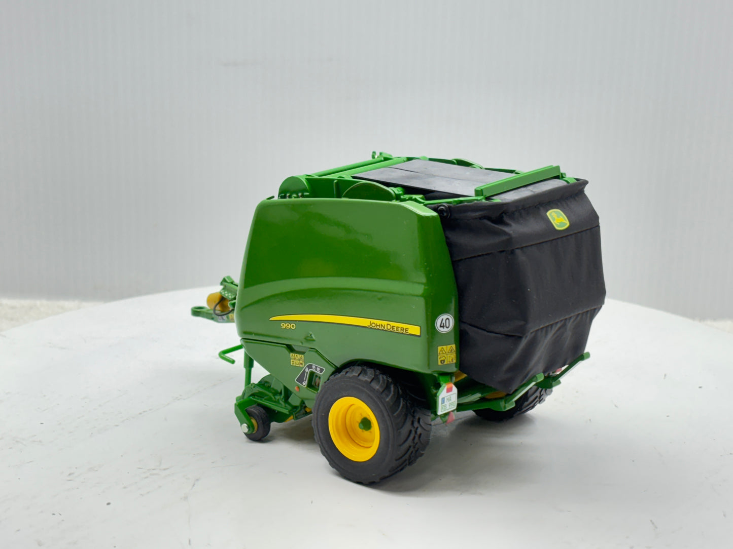 1/32 John Deere 990