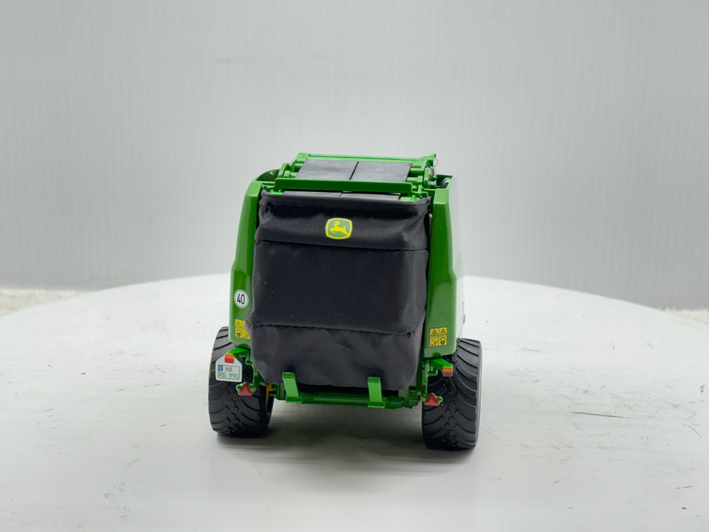 1/32 John Deere 990