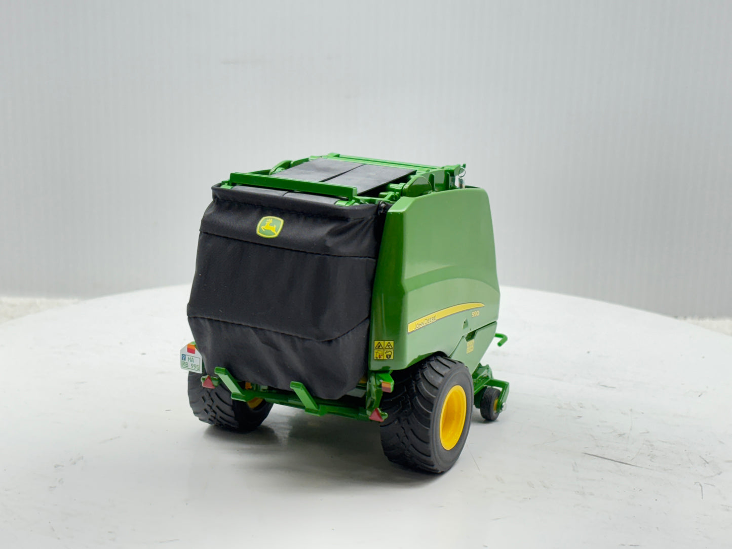 1/32 John Deere 990