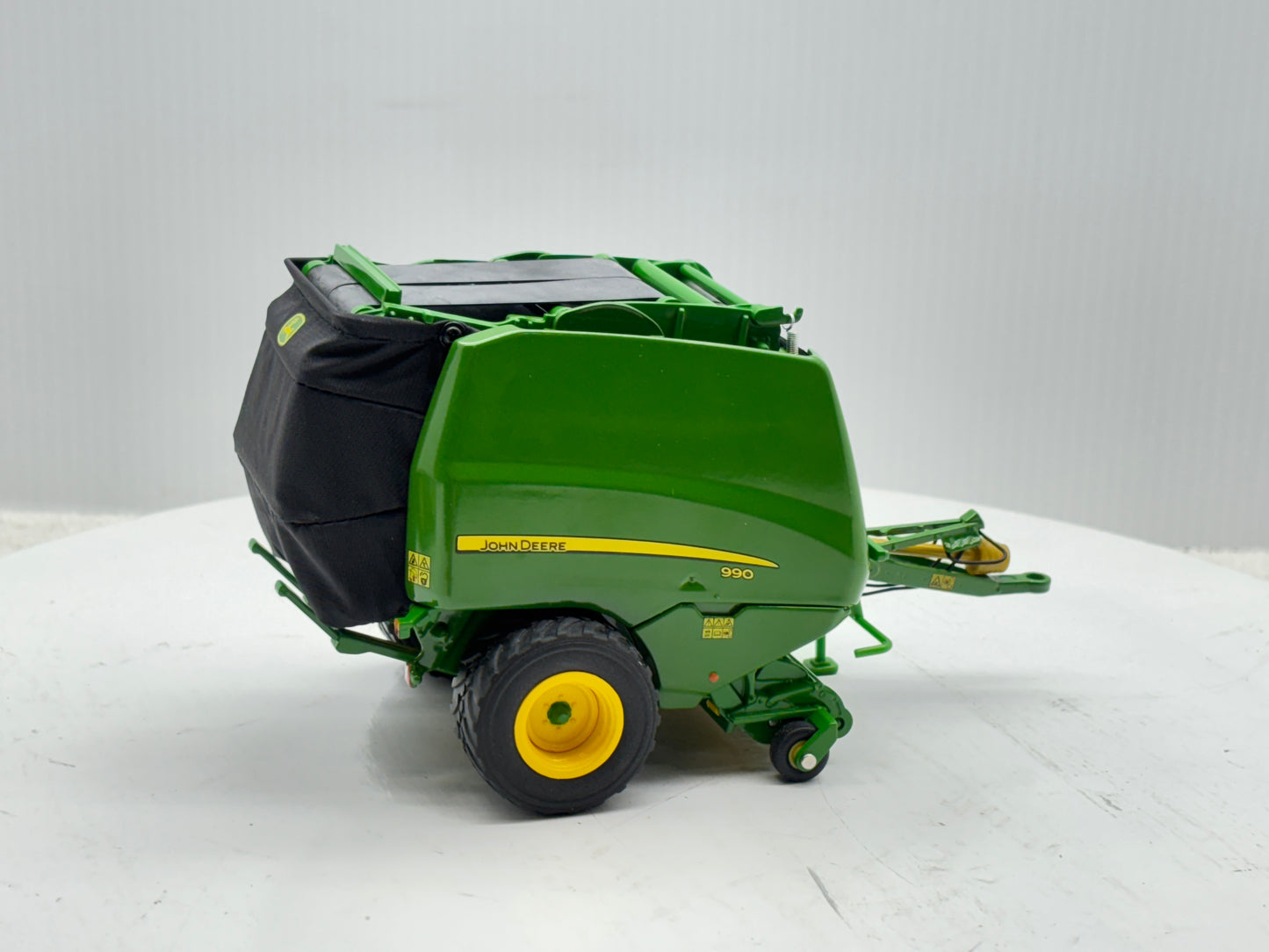1/32 John Deere 990