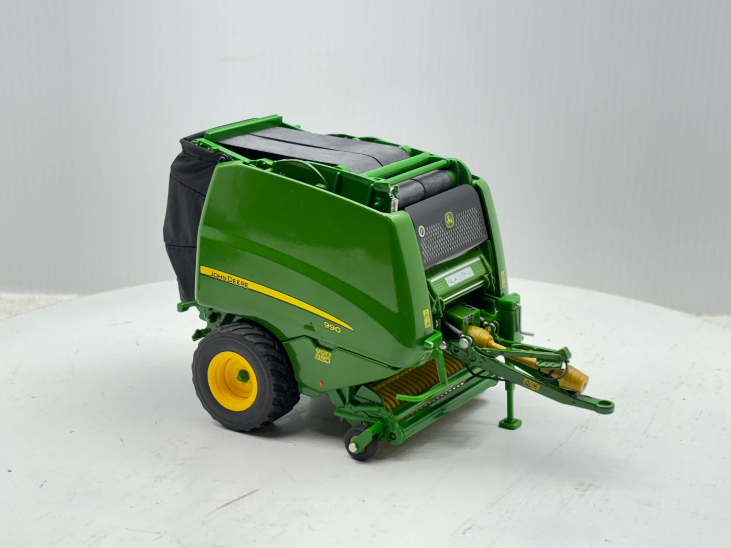 1/32 John Deere 990