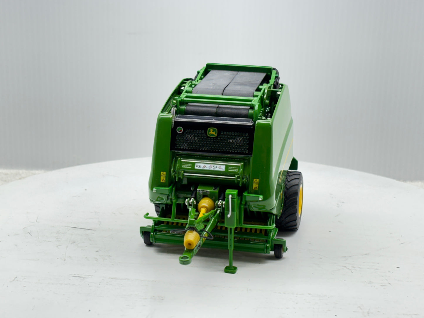 1/32 John Deere 990