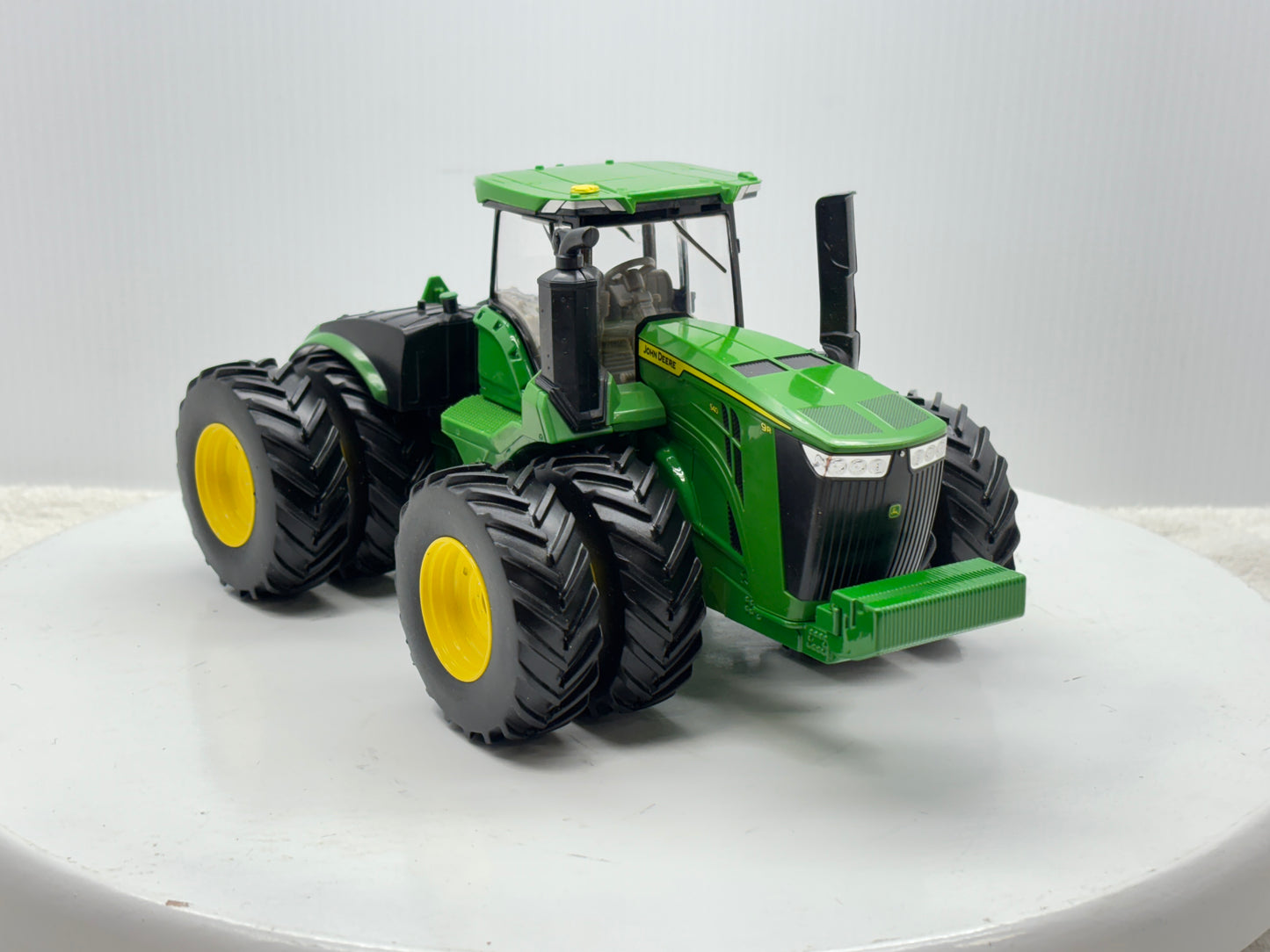 1/32 John Deere 9R 540