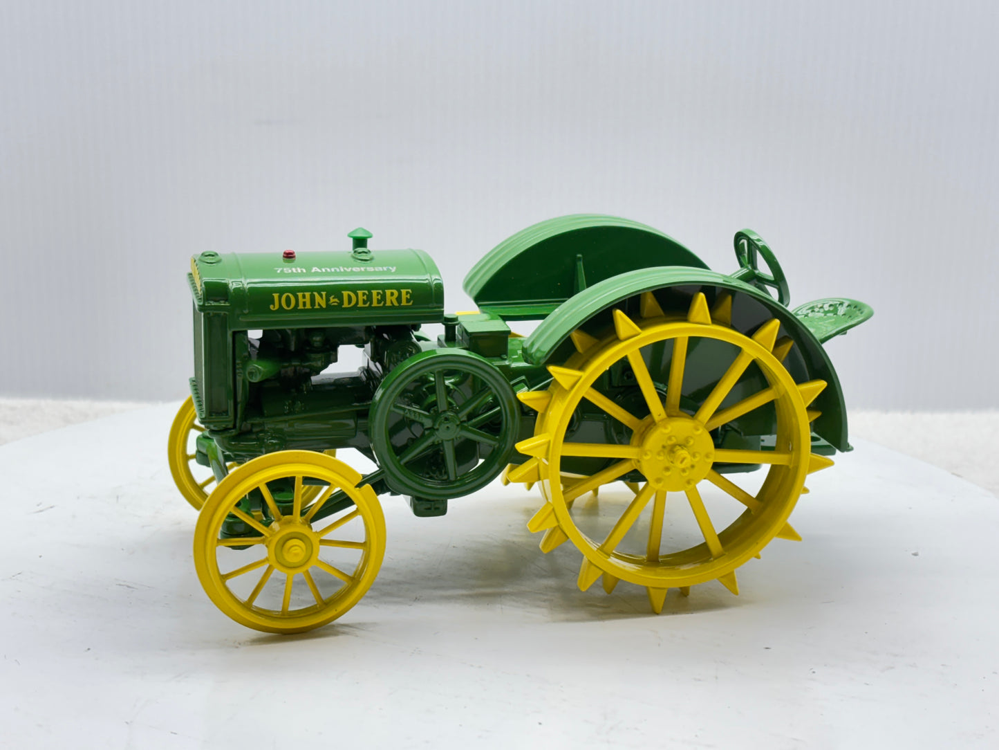 1/16 John Deere D 75th Anniversary