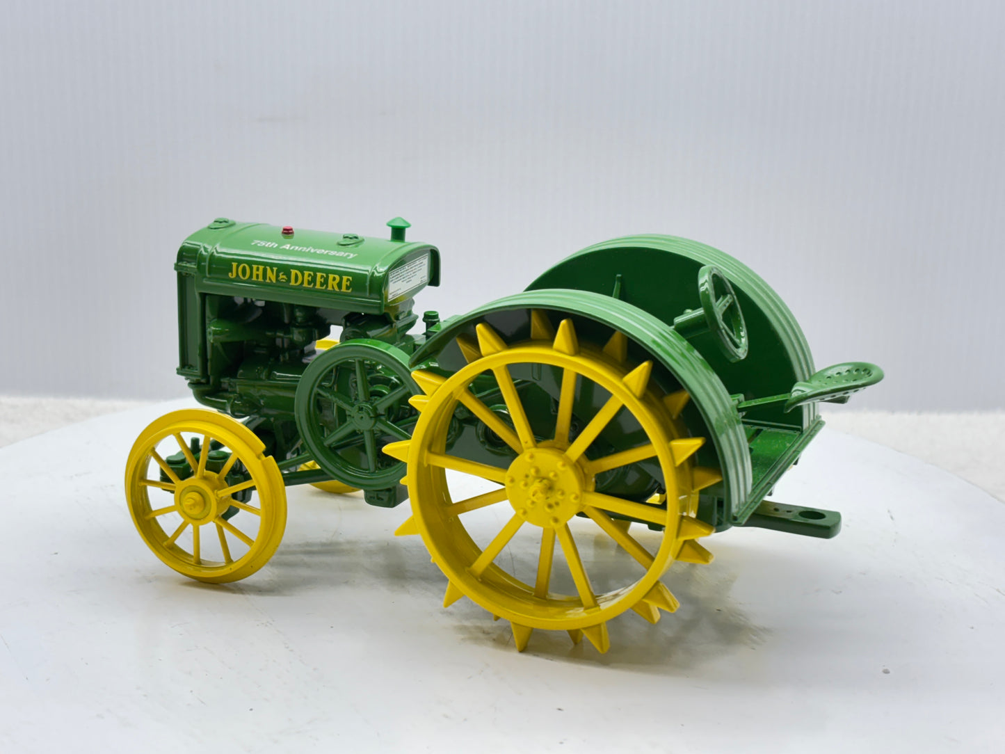 1/16 John Deere D 75th Anniversary