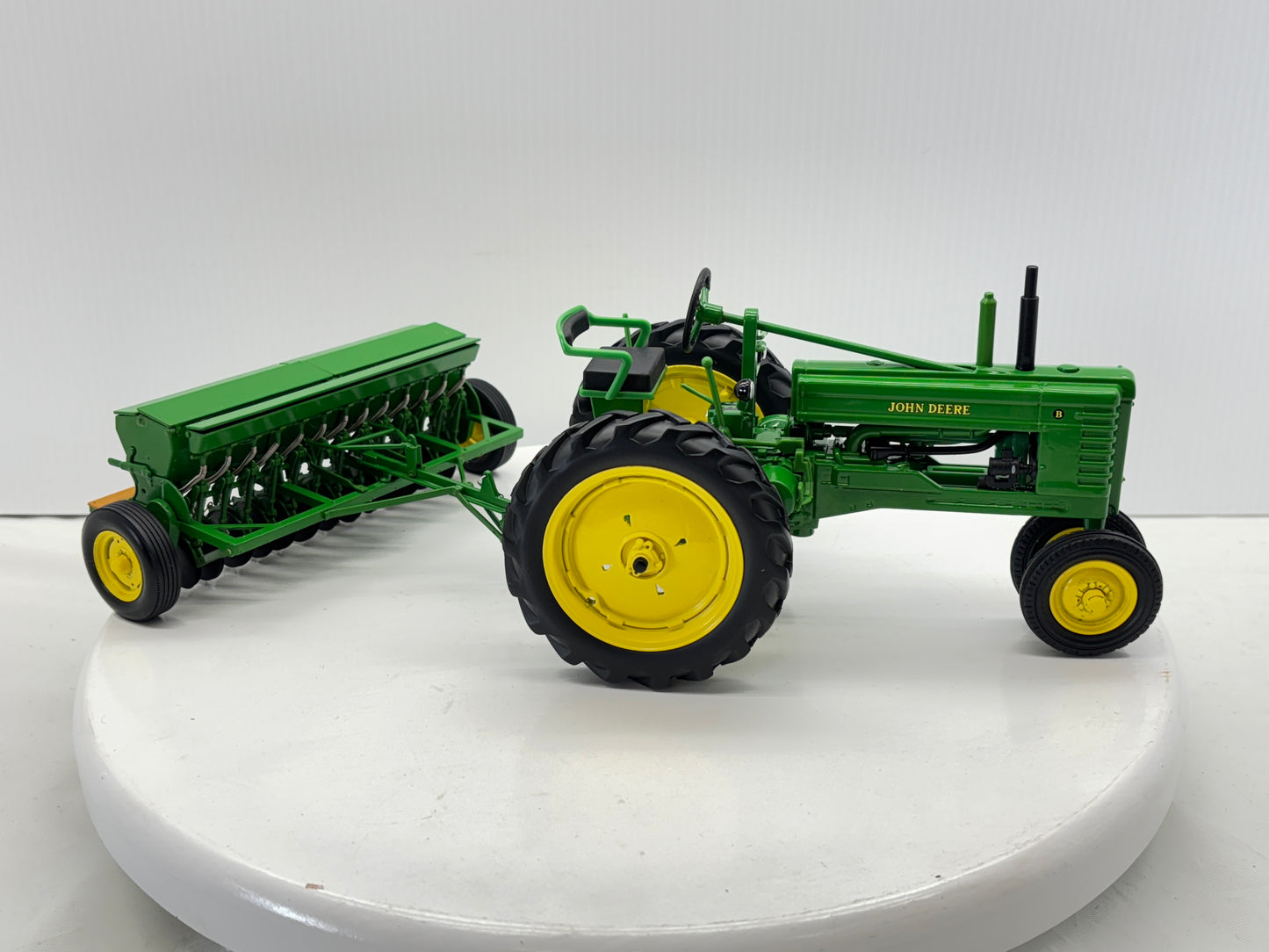 1/16 John Deere Model "B" with Grain Drill