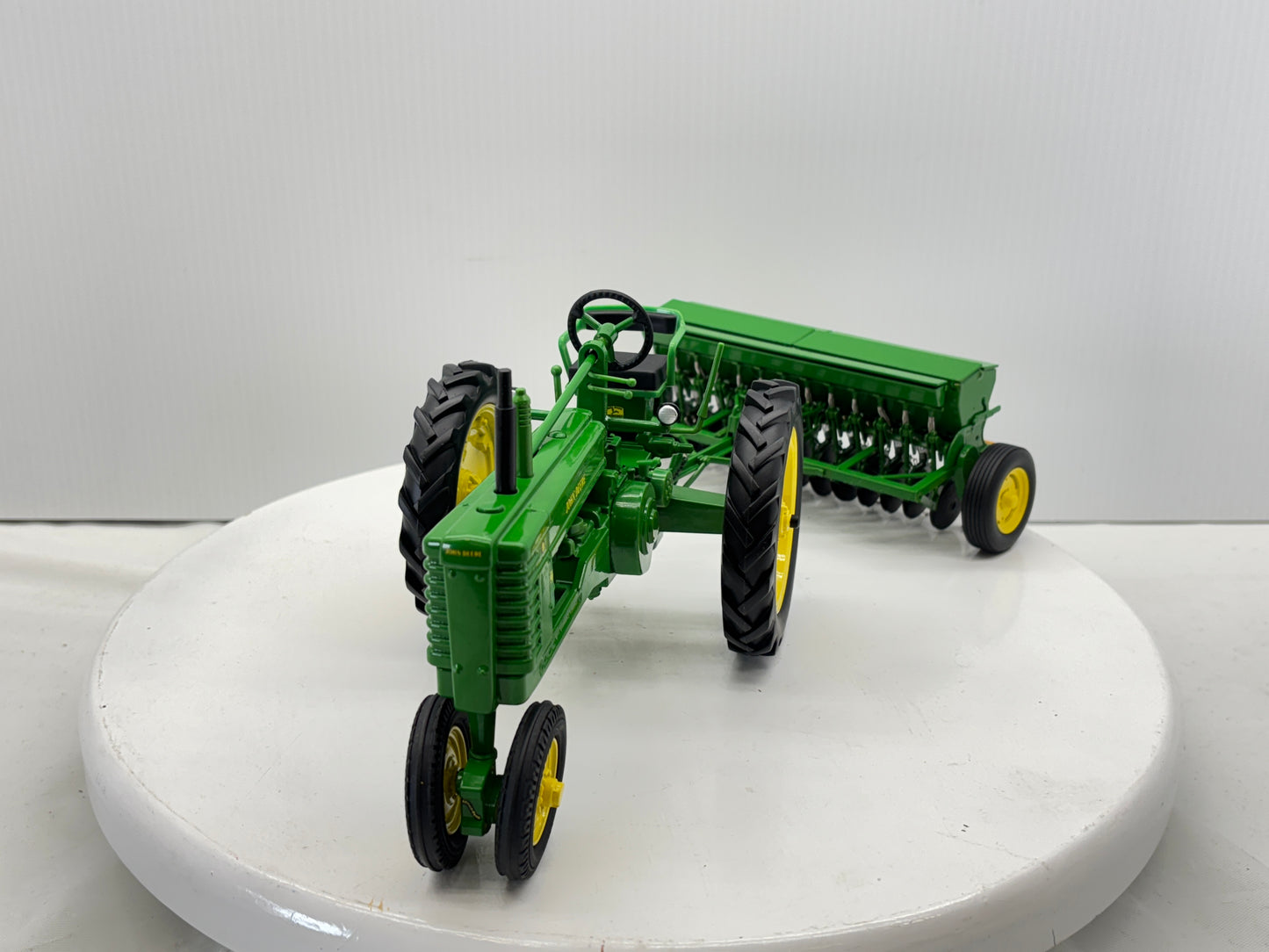 1/16 John Deere Model "B" with Grain Drill