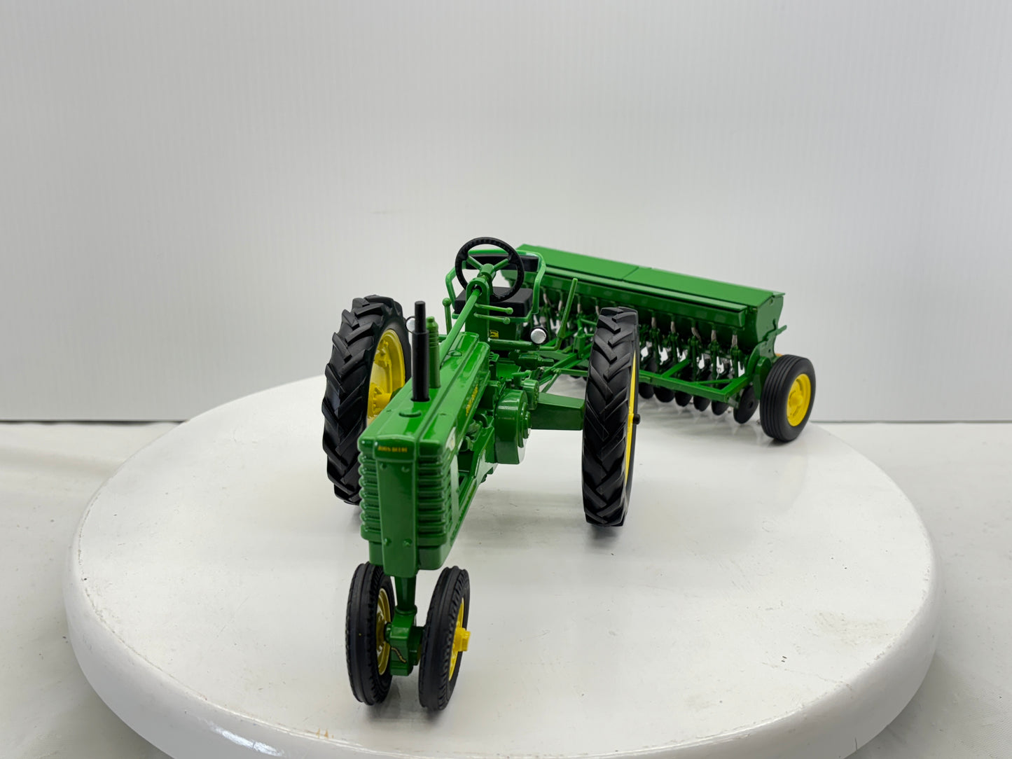 1/16 John Deere Model "B" with Grain Drill