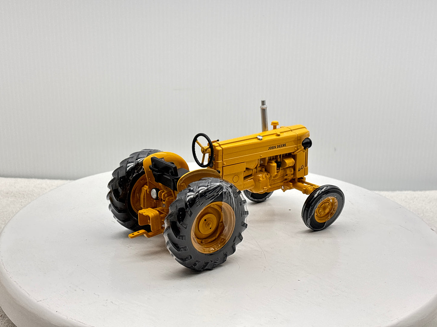1/16 John Deere ''RARE'' 40 Industrial Orange