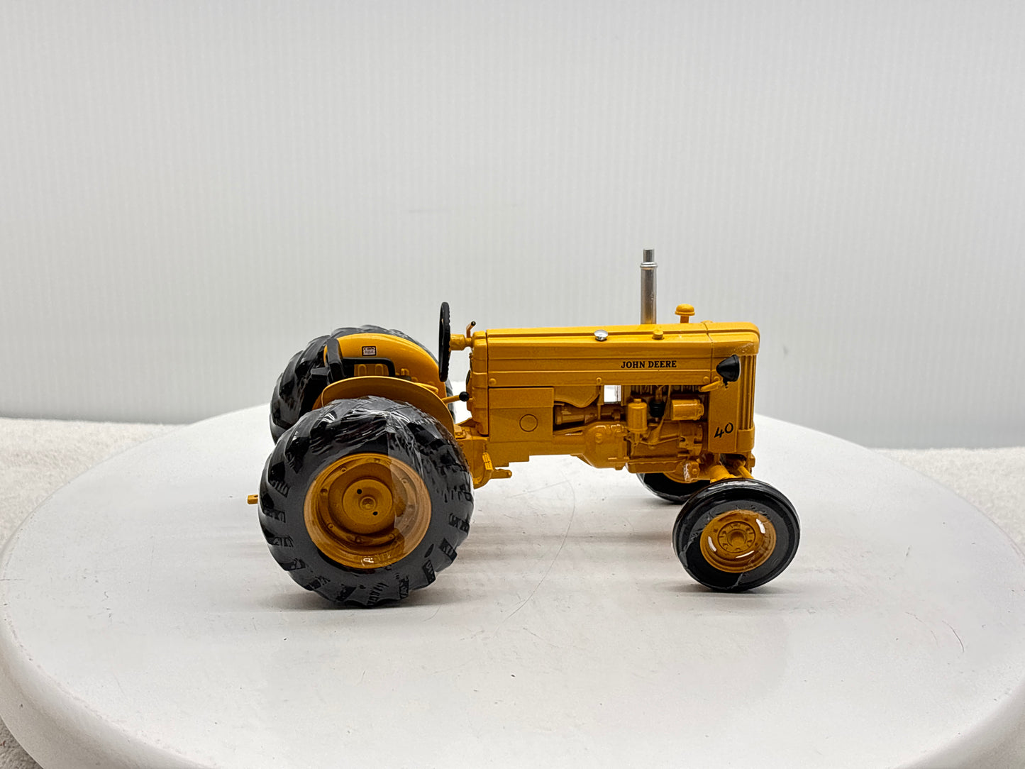 1/16 John Deere ''RARE'' 40 Industrial Orange