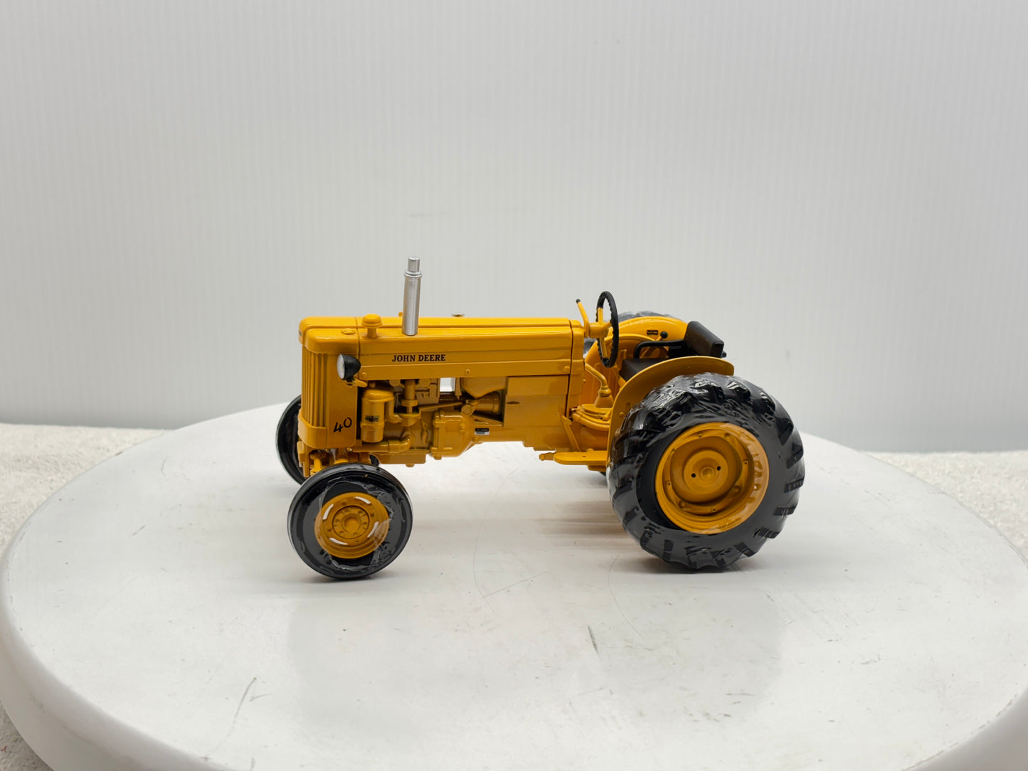 1/16 John Deere ''RARE'' 40 Industrial Orange