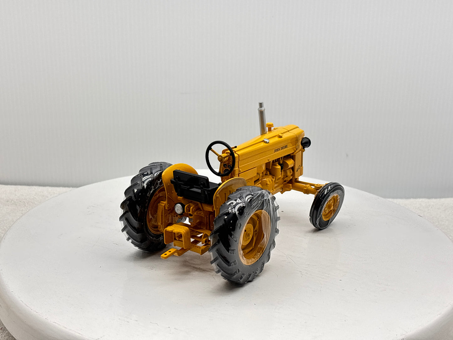 1/16 John Deere ''RARE'' 40 Industrial Orange