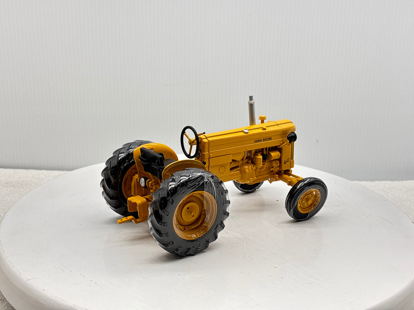 1/16 John Deere ''RARE'' 40 Industrial Orange