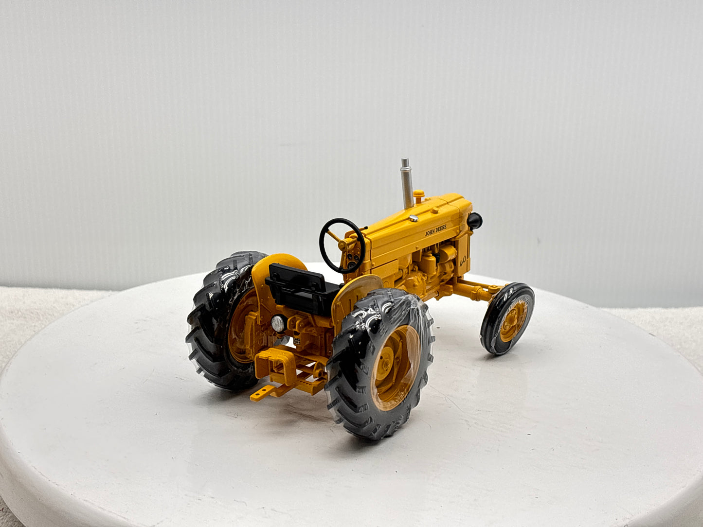 1/16 John Deere ''RARE'' 40 Industrial Orange