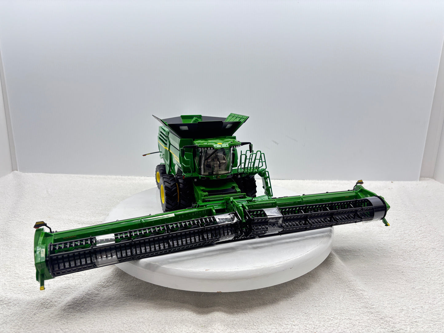 1/32 John Deere X9 1000 Prestige