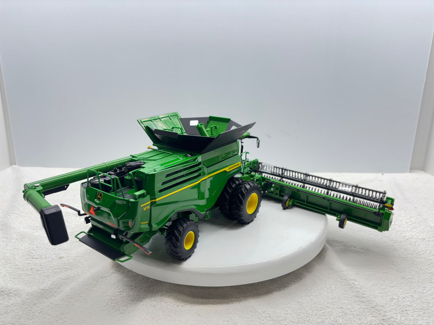 1/32 John Deere X9 1000 Prestige