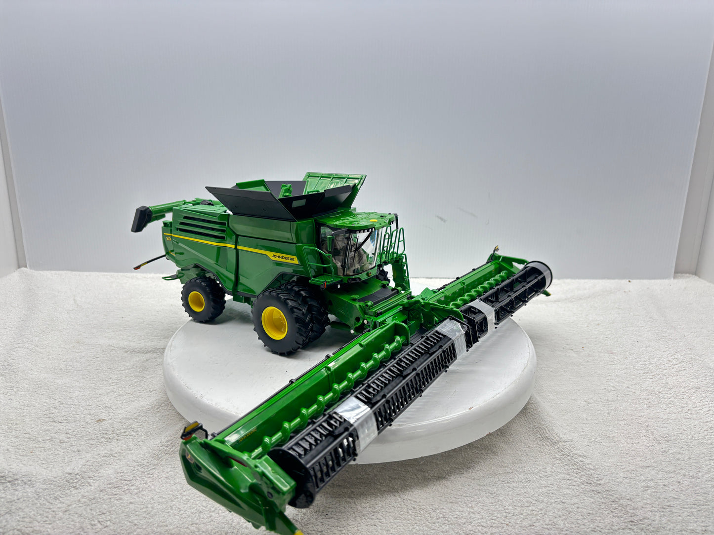 1/32 John Deere X9 1000 Prestige