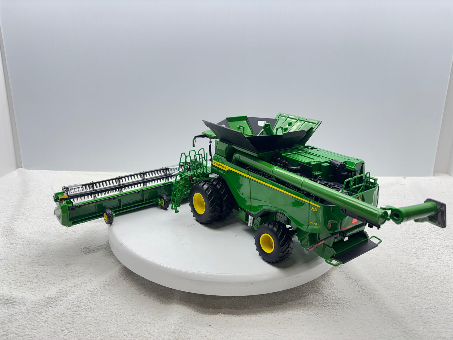 1/32 John Deere X9 1000 Prestige