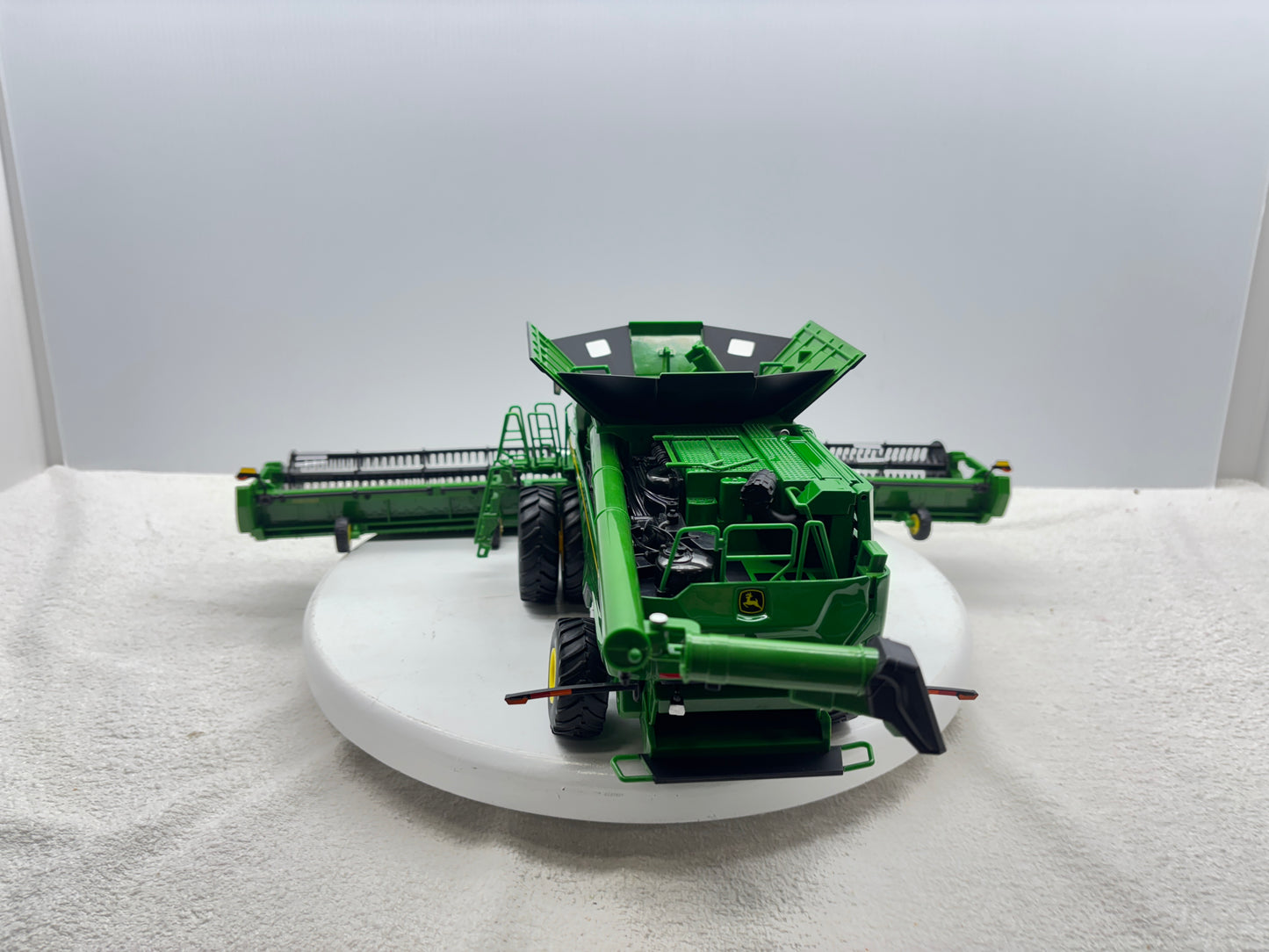 1/32 John Deere X9 1000 Prestige
