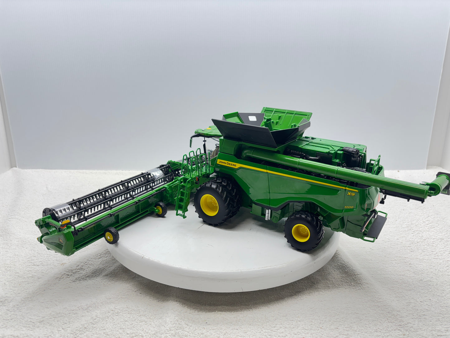 1/32 John Deere X9 1000 Prestige