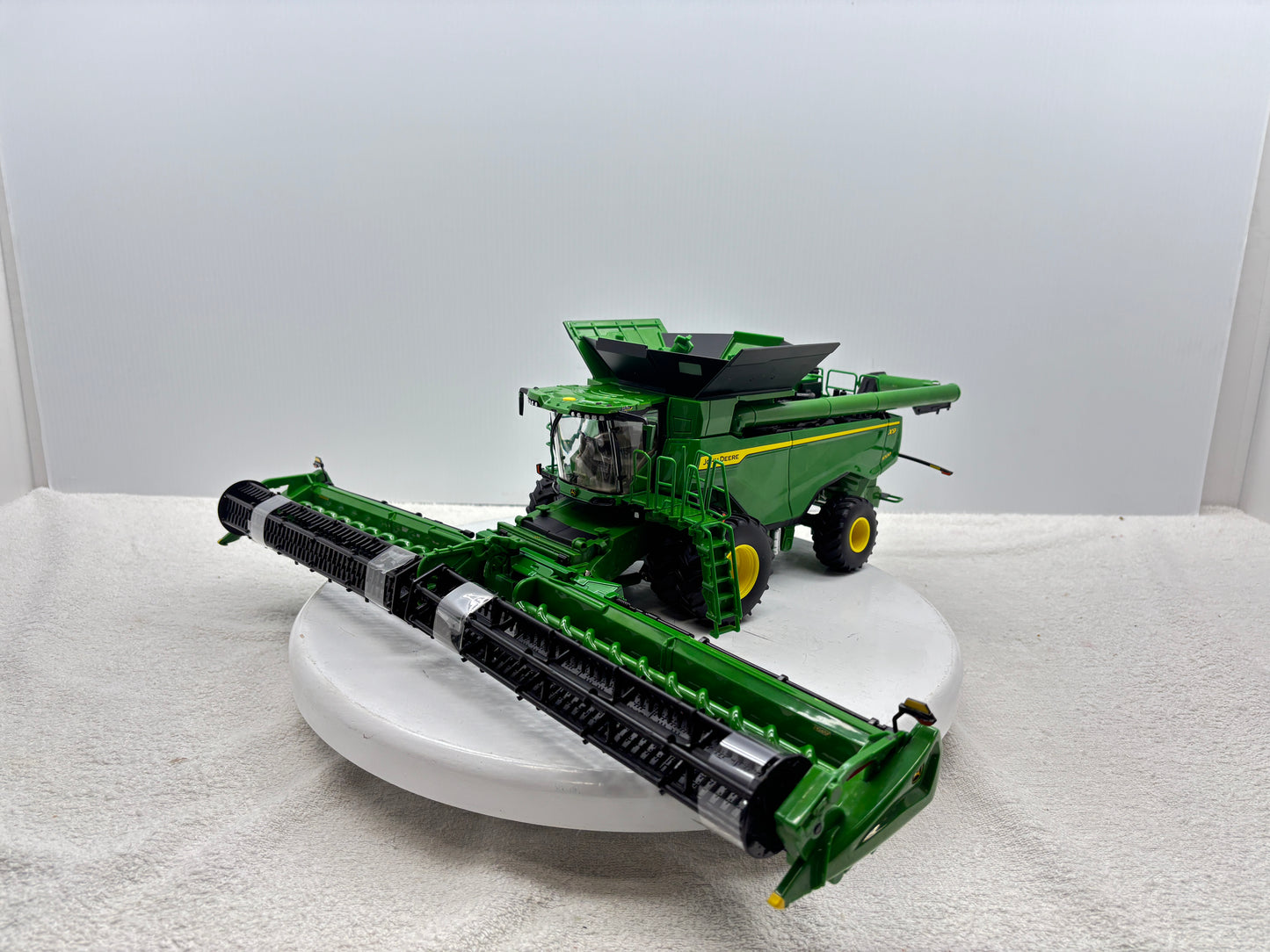 1/32 John Deere X9 1000 Prestige