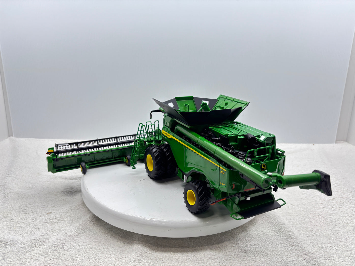 1/32 John Deere X9 1000 Prestige