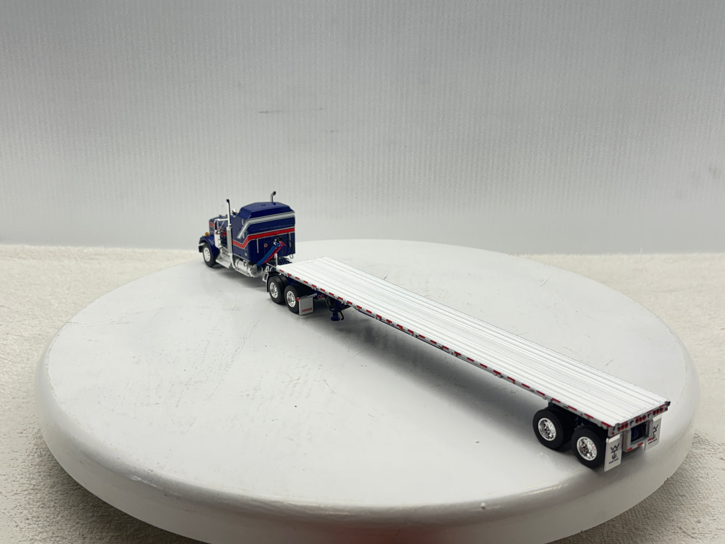 1/64 Kenworth W900A Liberty