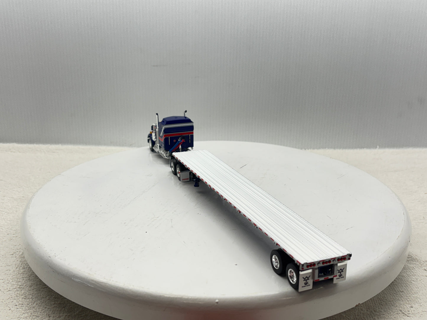 1/64 Kenworth W900A Liberty