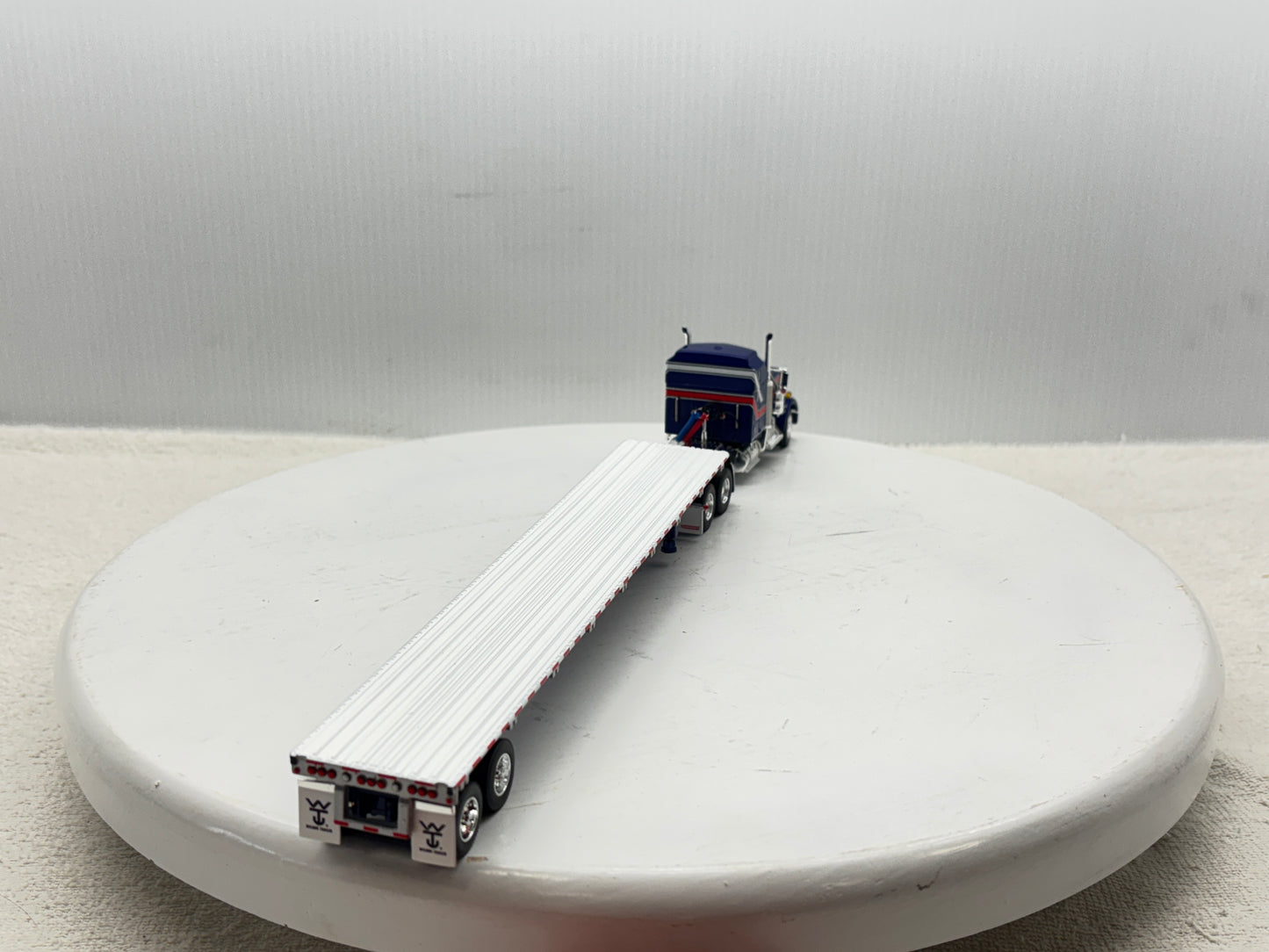 1/64 Kenworth W900A Liberty