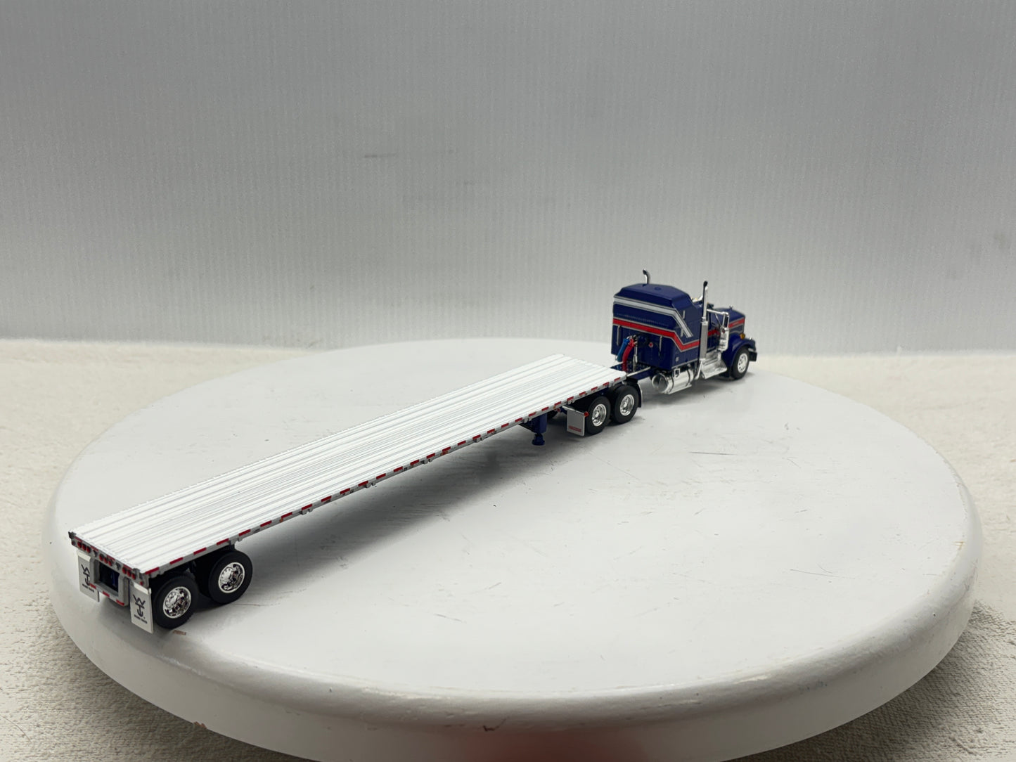 1/64 Kenworth W900A Liberty