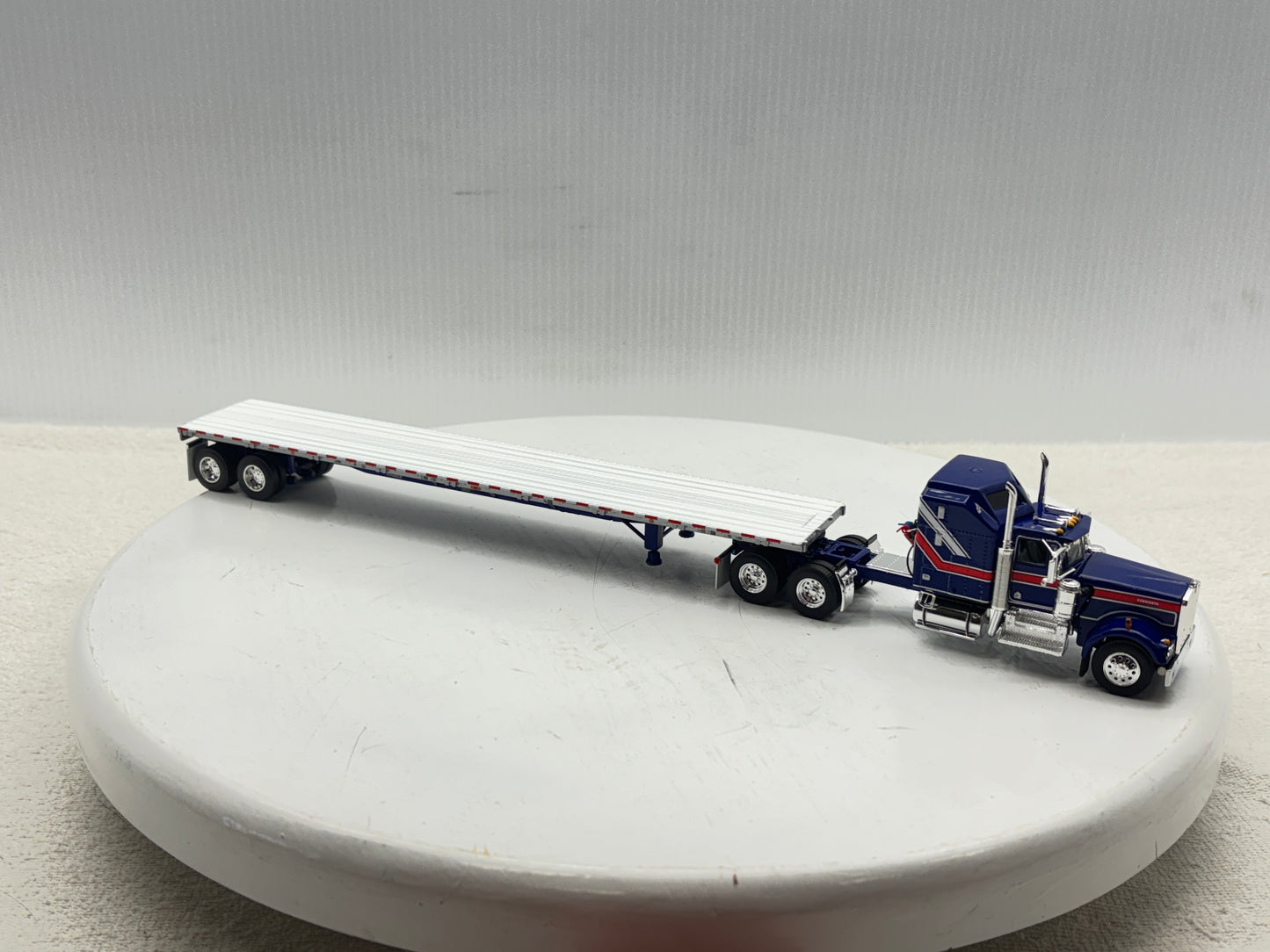 1/64 Kenworth W900A Liberty