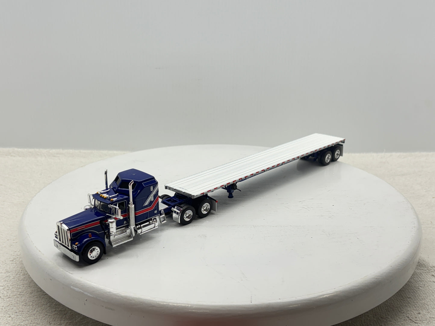 1/64 Kenworth W900A Liberty
