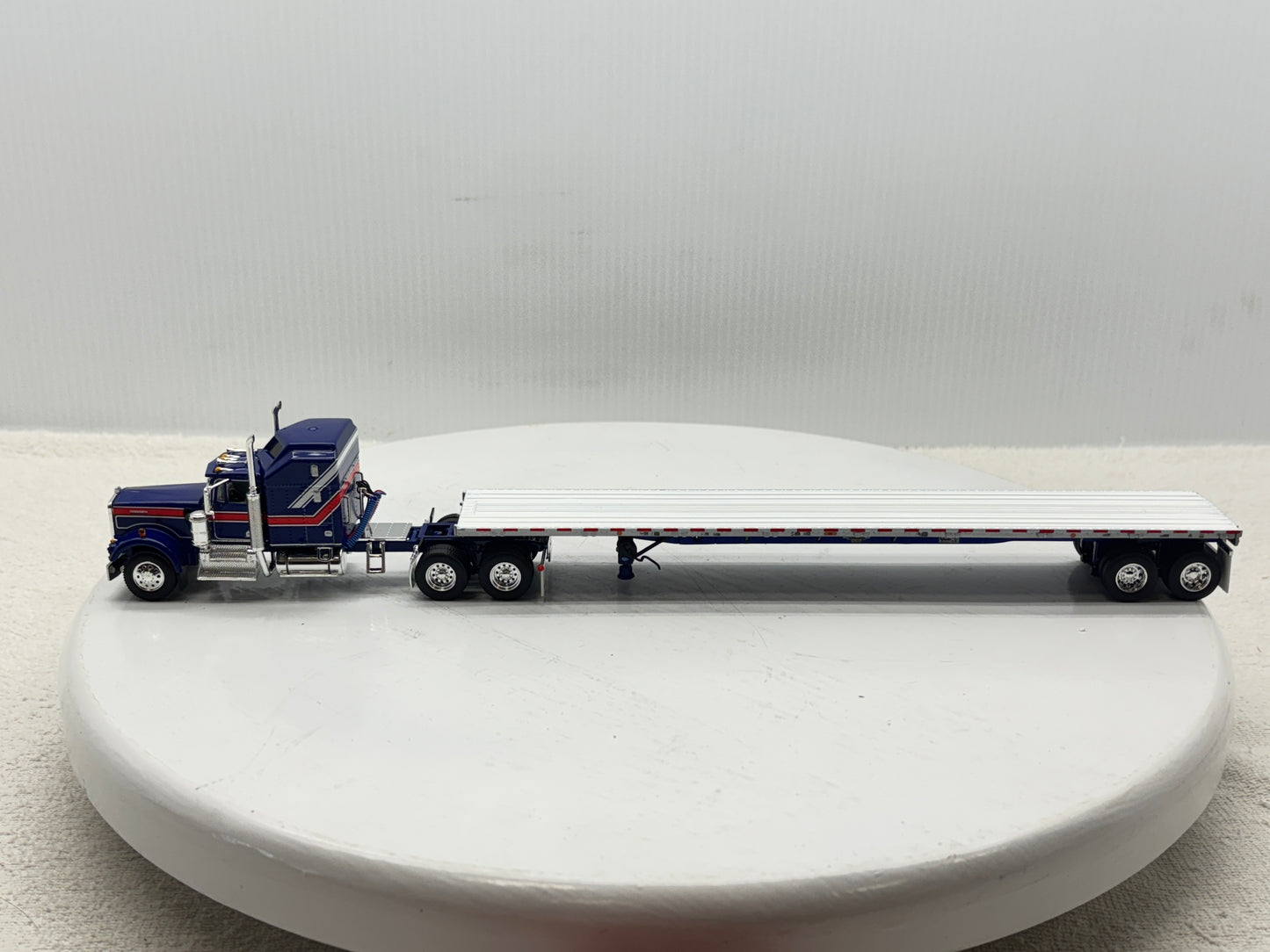 1/64 Kenworth W900A Liberty