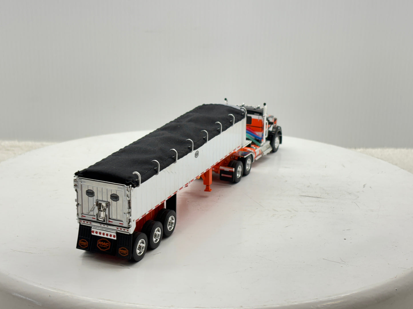 1/64 Kenworth W990 MAC Coal