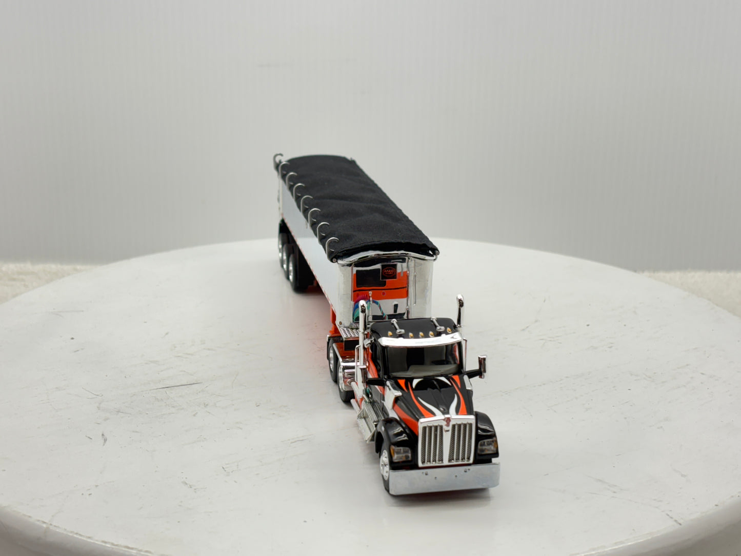 1/64 Kenworth W990 MAC Coal