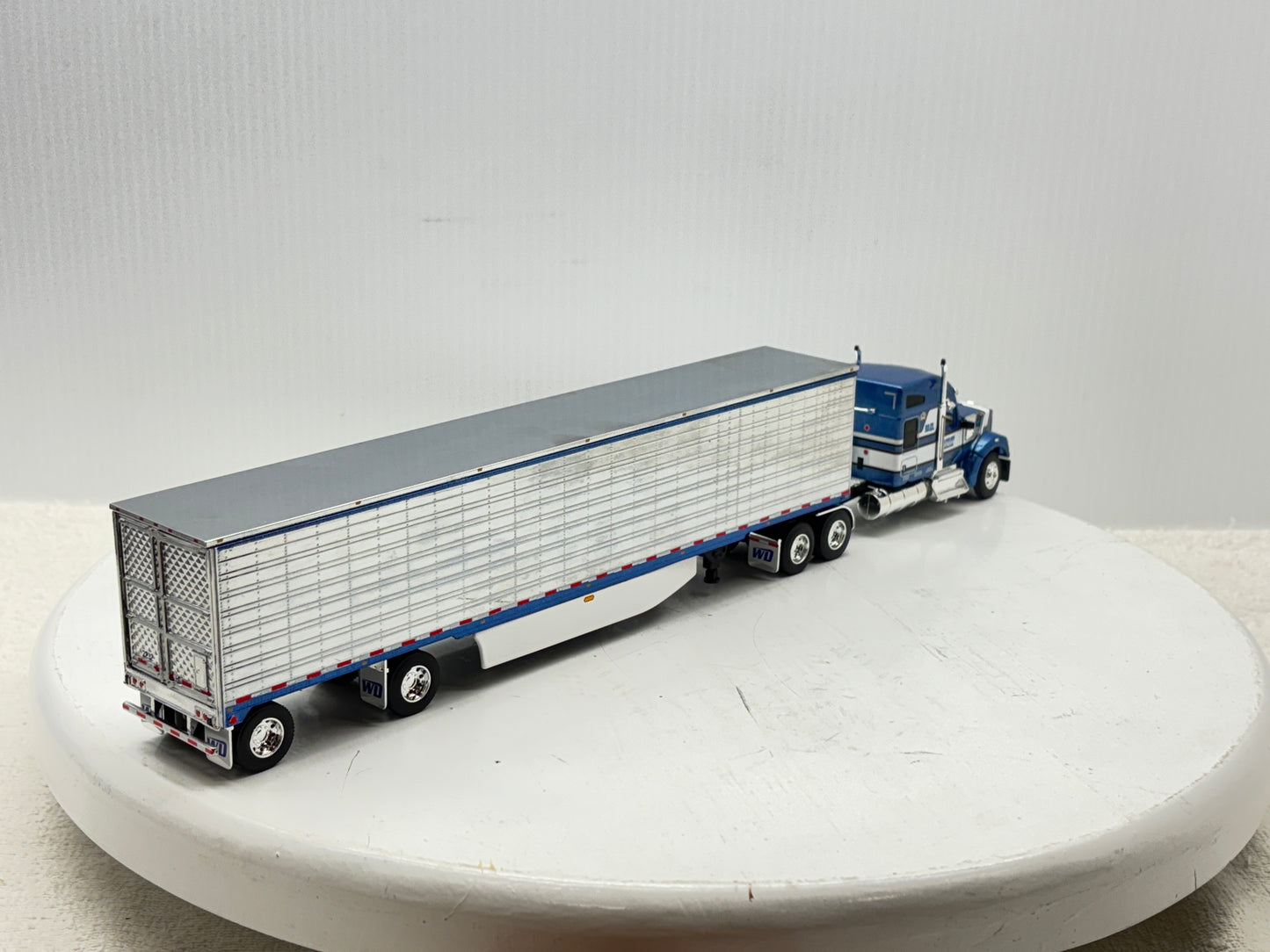 1/64 Kenworth W990 Midroof W.D. Potato