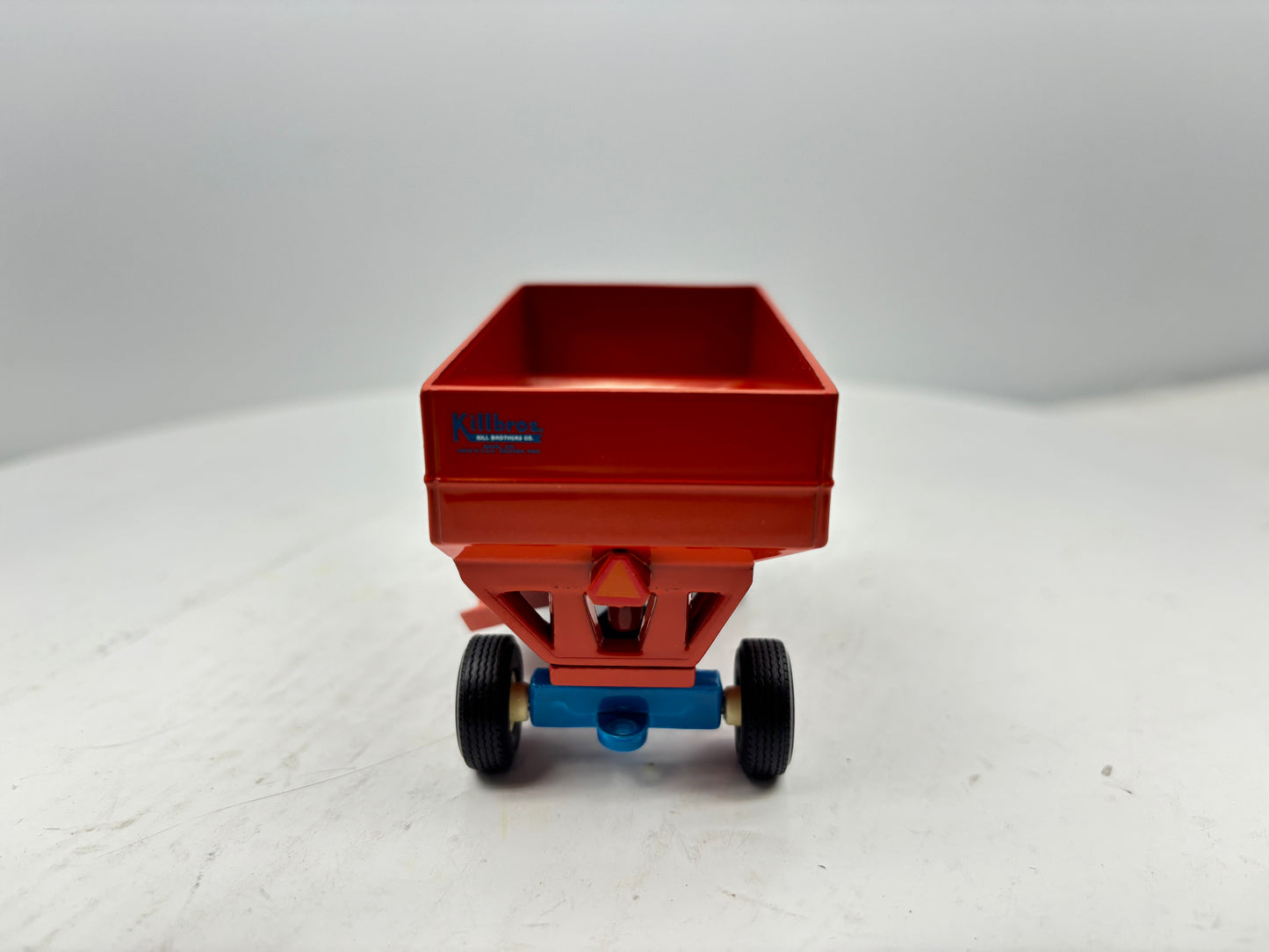 1/64 Killbros 350 Vintage Gravity Wagon