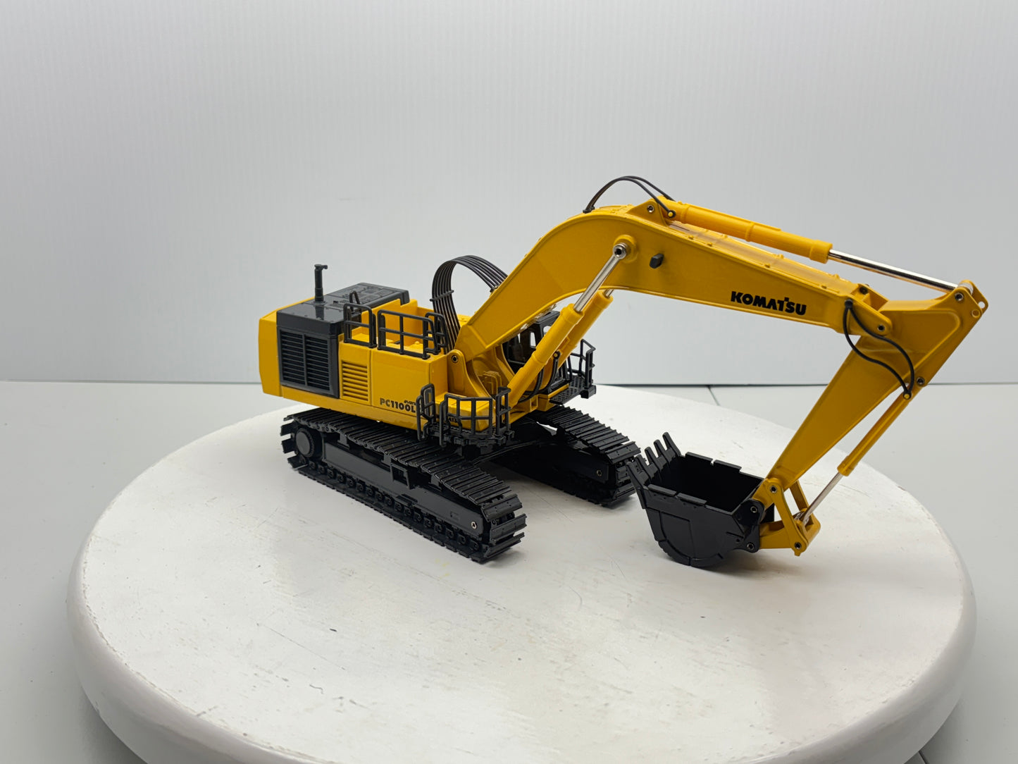 1/50 Komatsu PC 1100LC-6