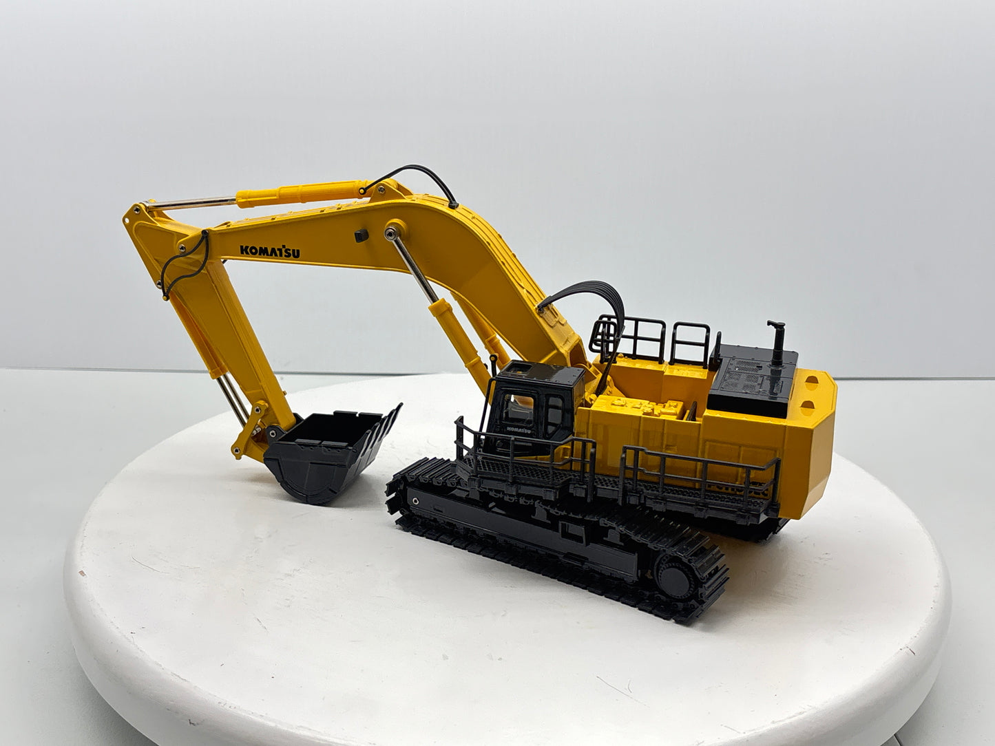 1/50 Komatsu PC 1100LC-6