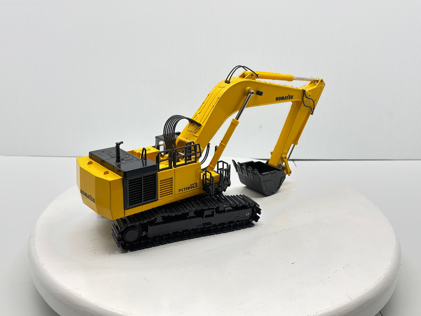 1/50 Komatsu PC 1100LC-6