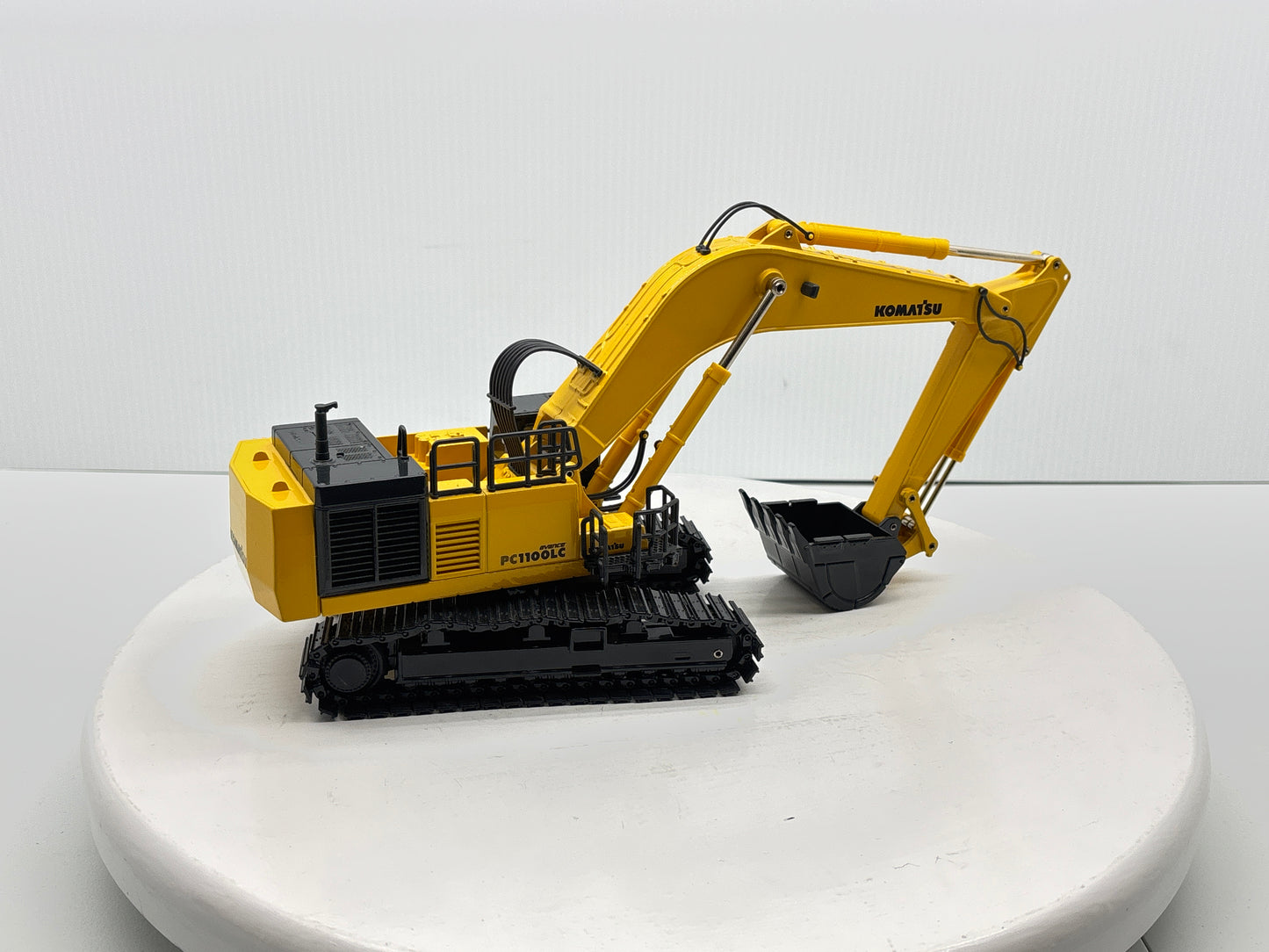 1/50 Komatsu PC 1100LC-6