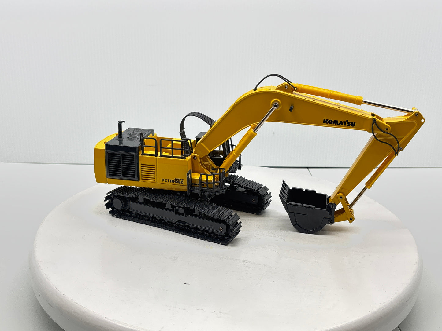 1/50 Komatsu PC 1100LC-6