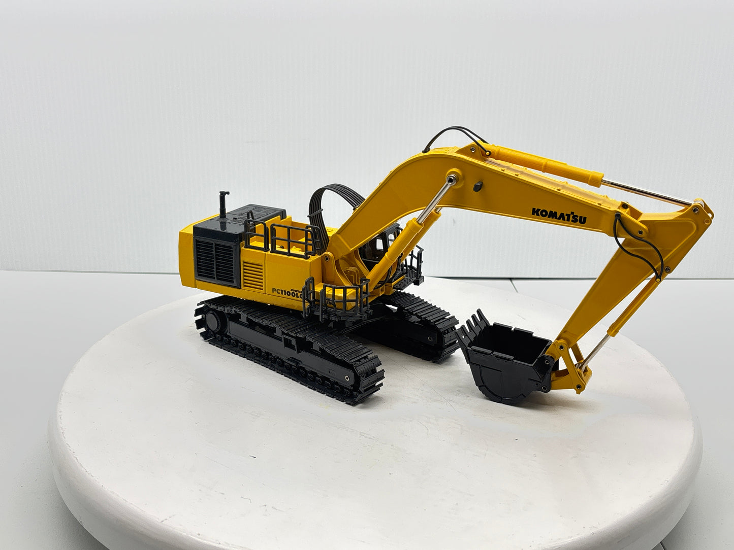1/50 Komatsu PC 1100LC-6